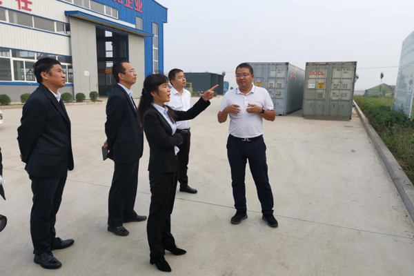 陜西航天建設(shè)集團(tuán)有限公司總經(jīng)理、黨委副書(shū)記謝明娟率隊(duì)赴遼寧一諾環(huán)保產(chǎn)業(yè)集團(tuán)開(kāi)展考察調(diào)研工作