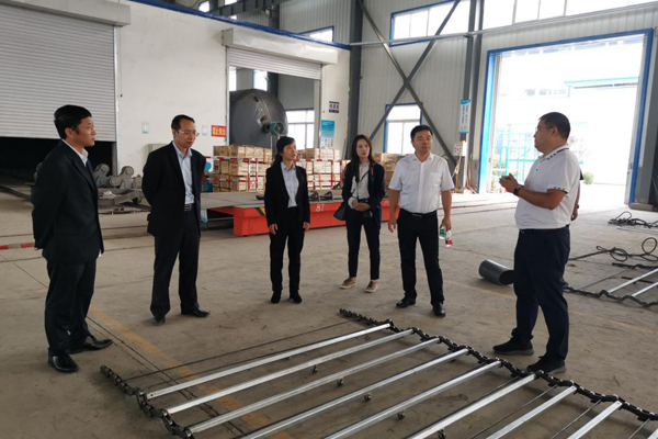 陜西航天建設(shè)集團(tuán)有限公司總經(jīng)理、黨委副書(shū)記謝明娟率隊(duì)赴遼寧一諾環(huán)保產(chǎn)業(yè)集團(tuán)開(kāi)展考察調(diào)研工作